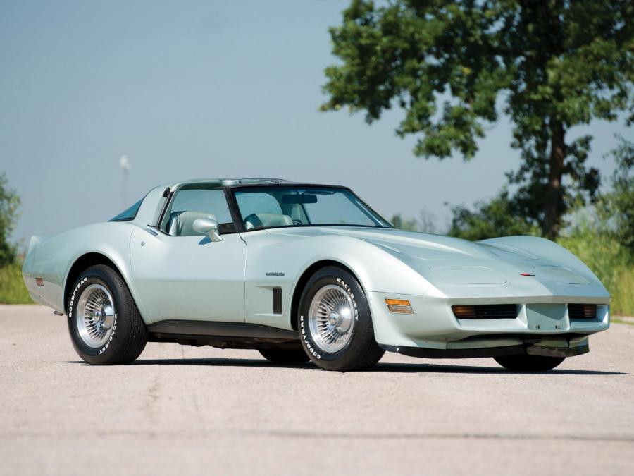  Chevrolet Corvette 1980 года  (фото 24 из 25)